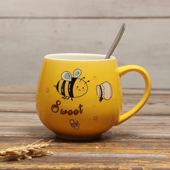 Керамични Кафеена Чаша 11 Грама Млечна Чаша Посуда За Напитки Жълта Чаена Чаша С Шарките на пчелите Прости Творчески Чаши за дръжката на чаша