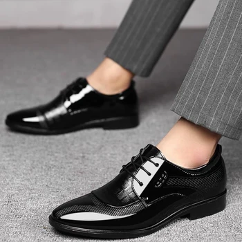 Класически Мъжки Обувки Oxfords Дантела Модни Ежедневни Обувки В Бизнес Стил с Кожени Обувки Zapatos Hombre за Офис Партита, Сватба