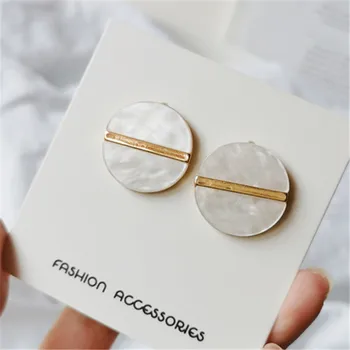 Реколта акрилни кръгли обеци-карамфил под формата на копчета за жени в минималистичен стил, с Бели обици-карамфил, Производство на Бижута 2020